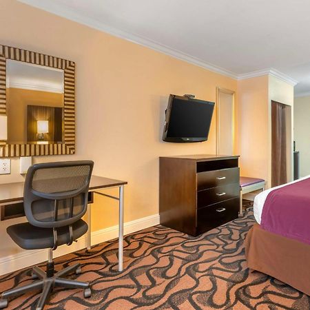 Best Western Plus Airport Plaza Сан-Хосе Экстерьер фото