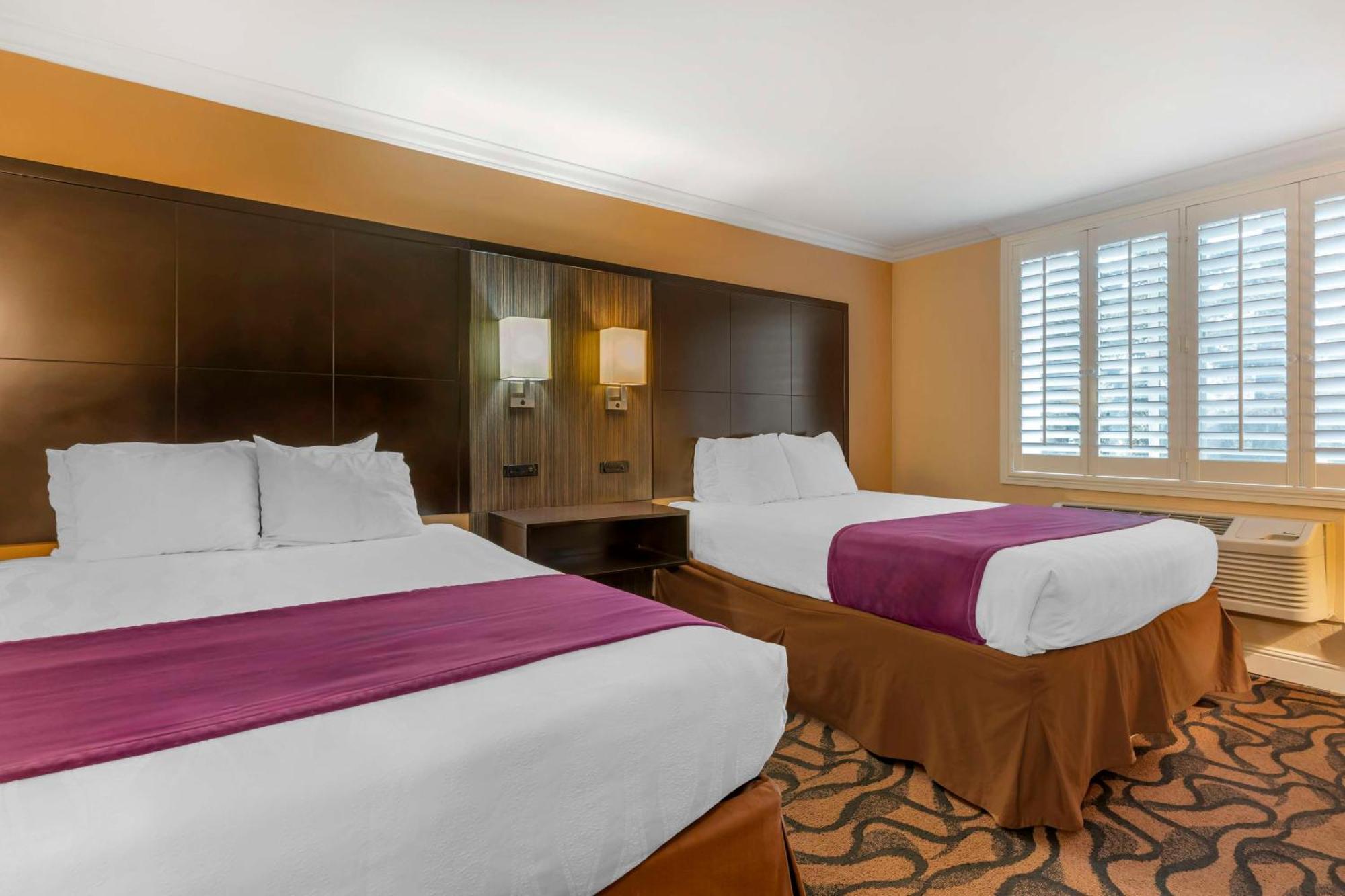 Best Western Plus Airport Plaza Сан-Хосе Экстерьер фото
