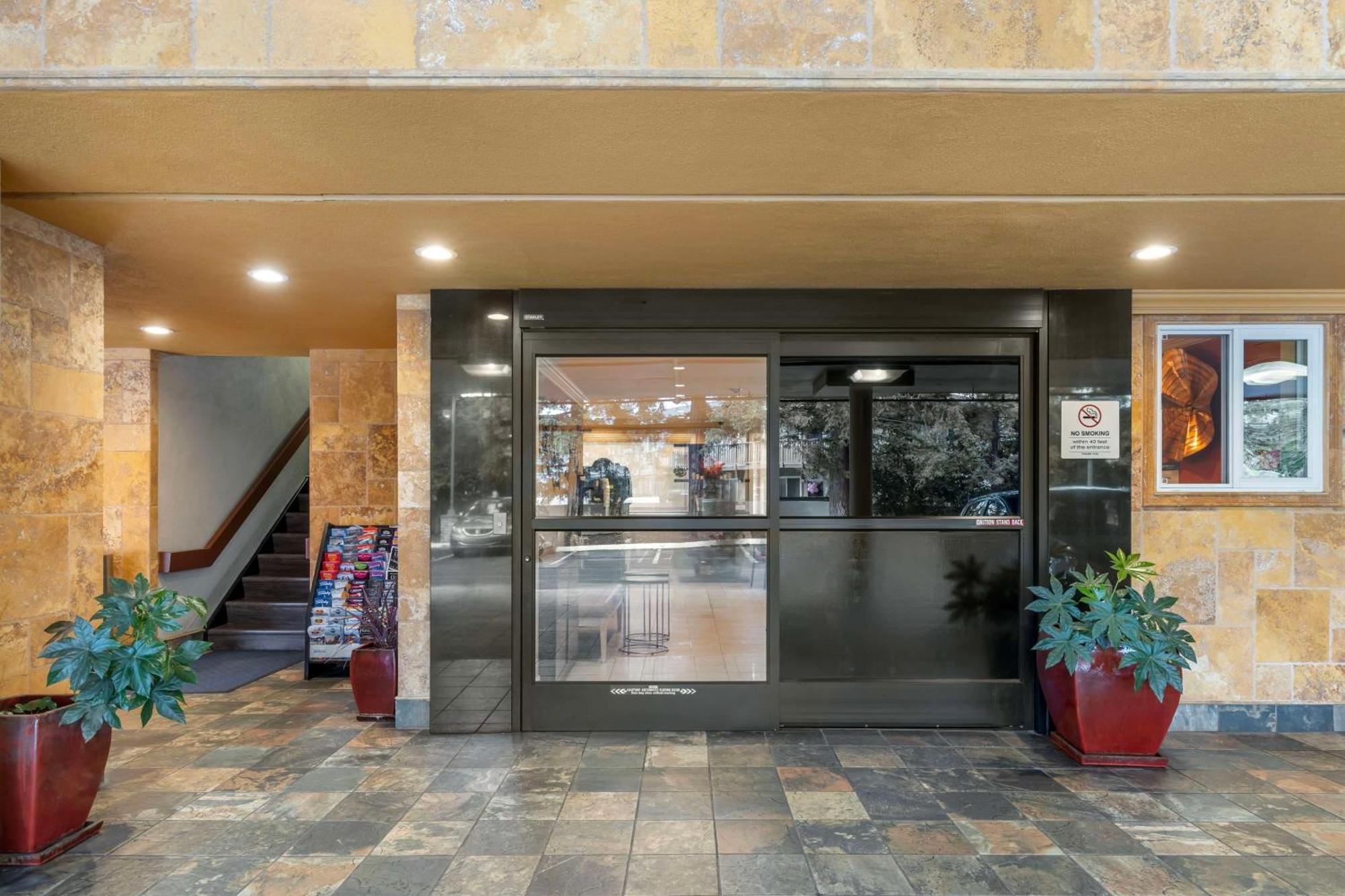 Best Western Plus Airport Plaza Сан-Хосе Экстерьер фото