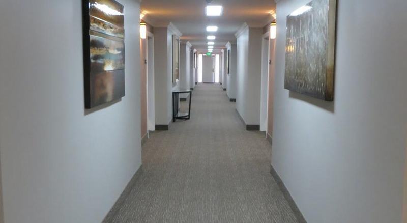 Best Western Plus Airport Plaza Сан-Хосе Экстерьер фото