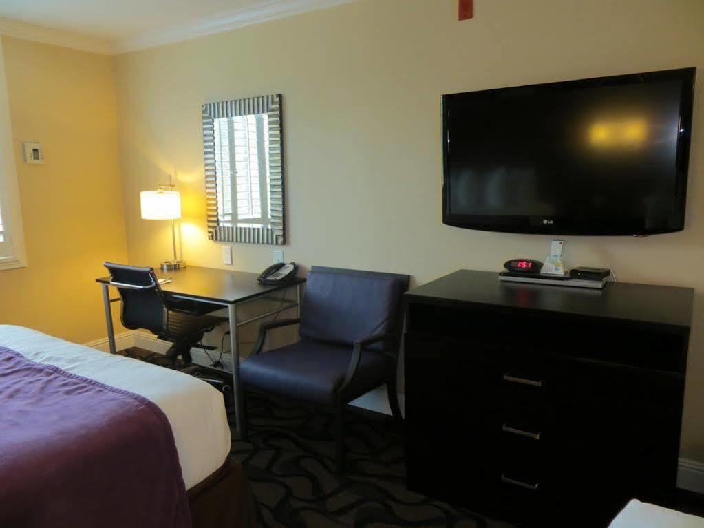 Best Western Plus Airport Plaza Сан-Хосе Экстерьер фото