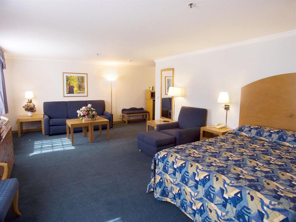 Best Western Plus Airport Plaza Сан-Хосе Номер фото